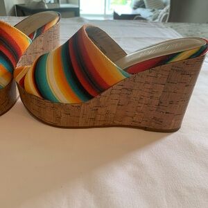 Very good condition ARIAT wedges. These go with everything! 6.5